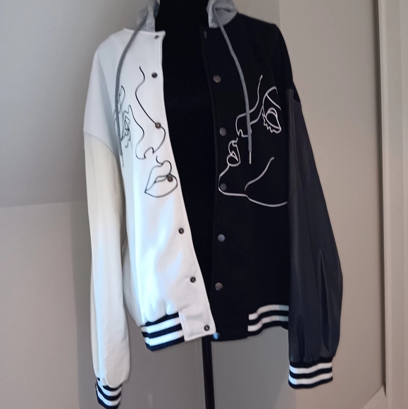 Artsy varsity jacket - Picture 2 of 10